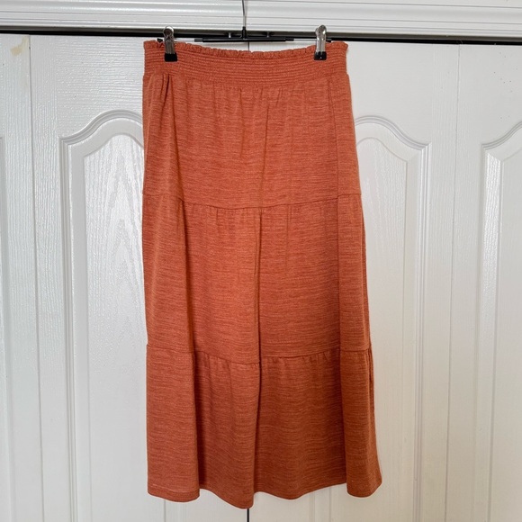 89th & Madison Terracotta Midi Skirt - Picture 1 of 5